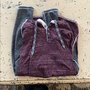 Buckle long sleeve with hood